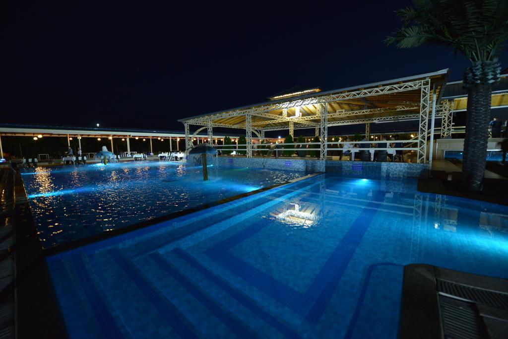 Hotel New Star Skopje Exterior foto