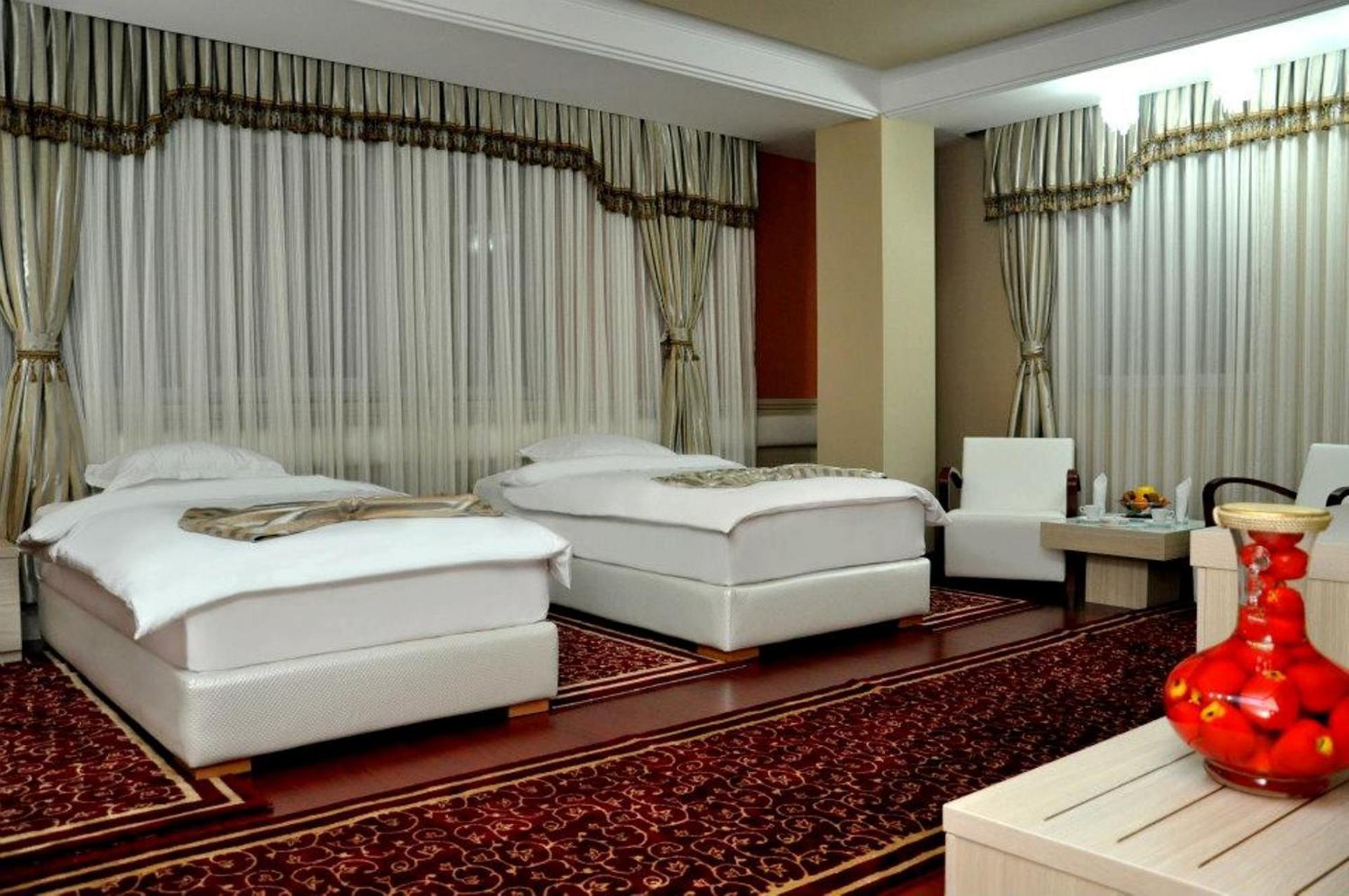 Hotel New Star Skopje Zimmer foto